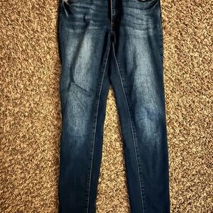 KanCan Mid-Rise Skinny Jeans Medium Wash Denim Style Women's Size 9/28